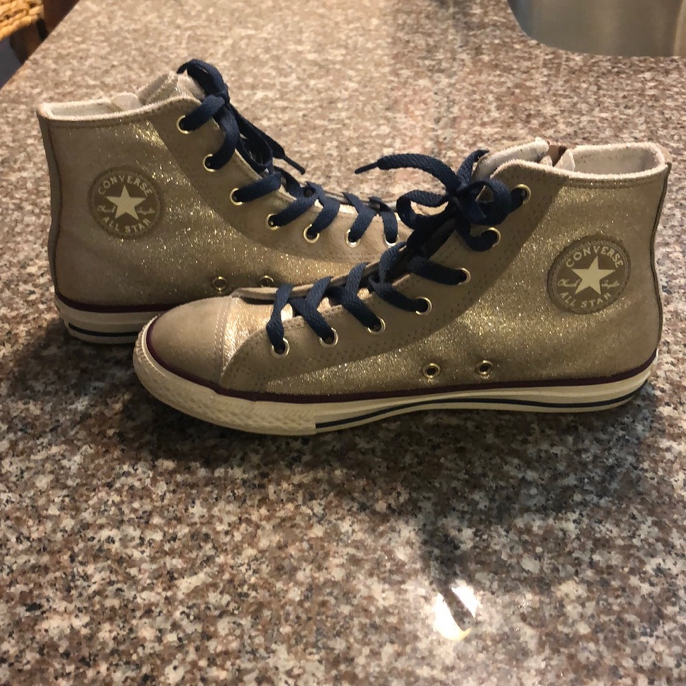 Gold Converse